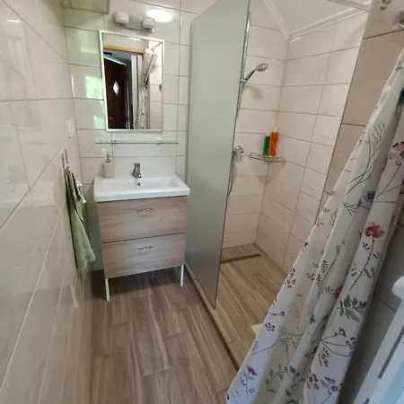 別荘 Panoramic House In *