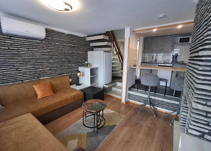 Panoramic House In *